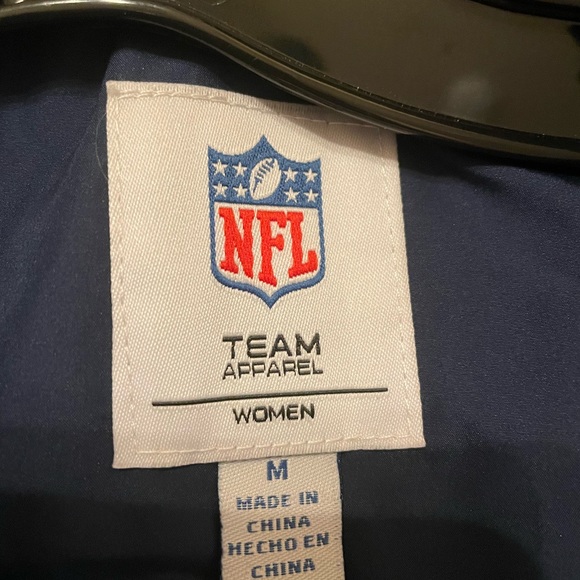 Seahawks Vest NWt (M) - Picture 2 of 3